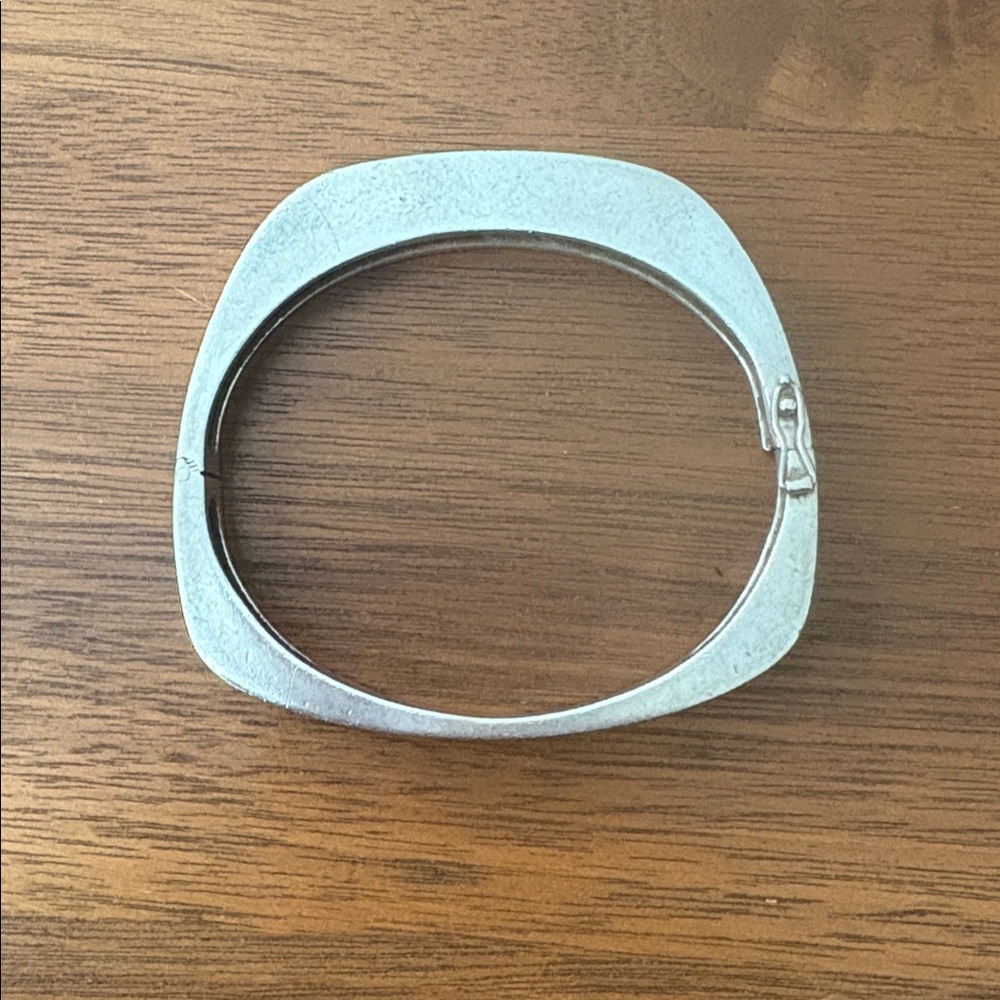 Vintage Silver Squarish Bangle Bracelet.